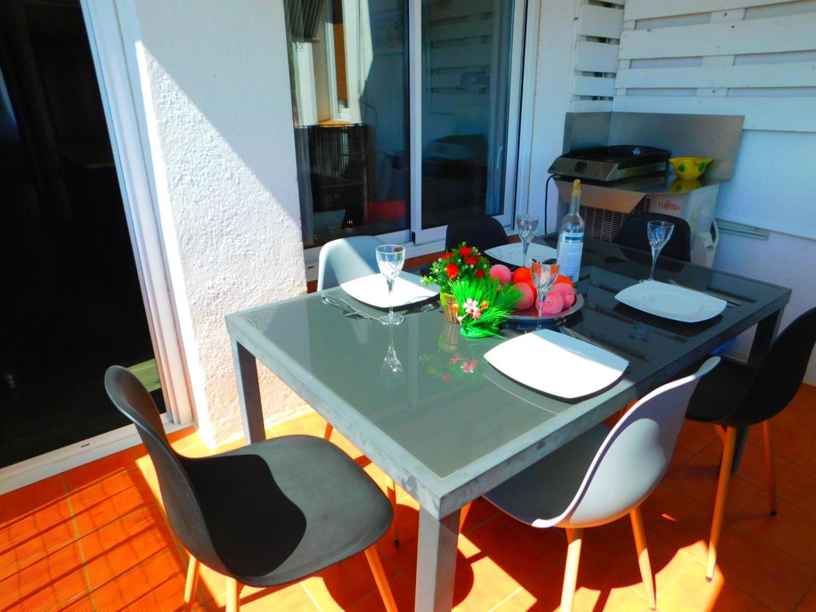 Gmid Immo Apartamento Mas Oliva Roses Kültér fotó